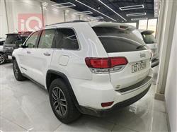 جیپ گراند شیرۆکی